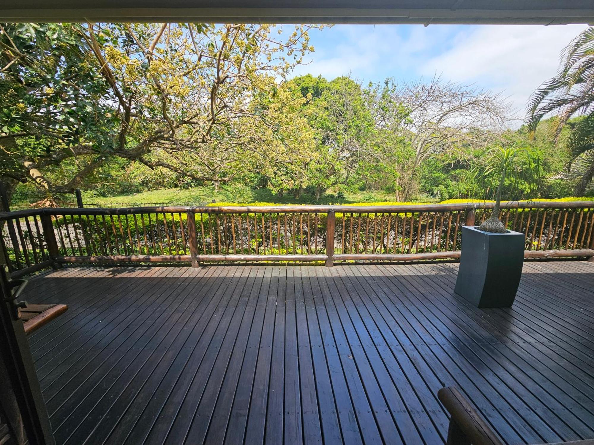 Leopard Corner Lodge St Lucia Exterior photo